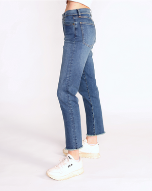 Camden | Medium Wash