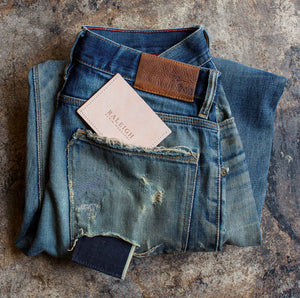 Cardholder | Natural